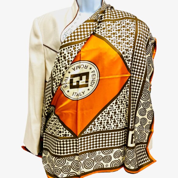 Unused  Fendi 100% Silk Scarf Satin 34"x34 Ivery Brown Orange Made in Italy (22) - Picture 2 of 10